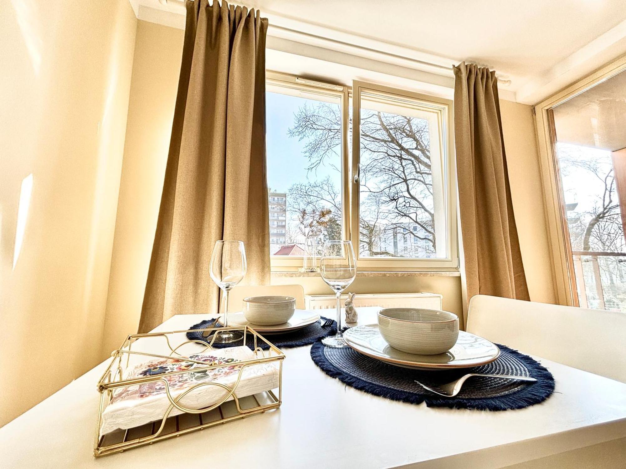 Cozy Apartment Bajeczna Krasków Exterior foto